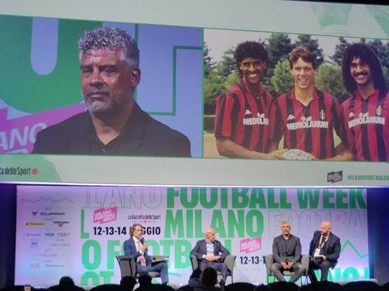 开云娱乐中心-【现场】萨基和里杰卡尔德的“完美球队”